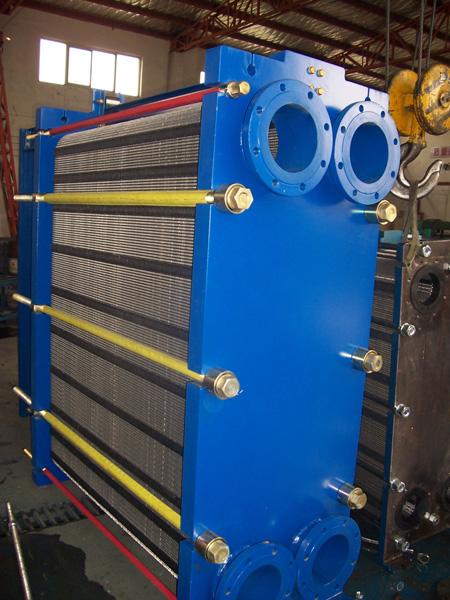 板式換熱器選型時應(yīng)留意下列幾個難題: 板式換熱器選型時應(yīng)留意下列幾個難題: